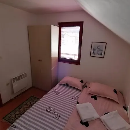 Apartman Sweet House Pale
