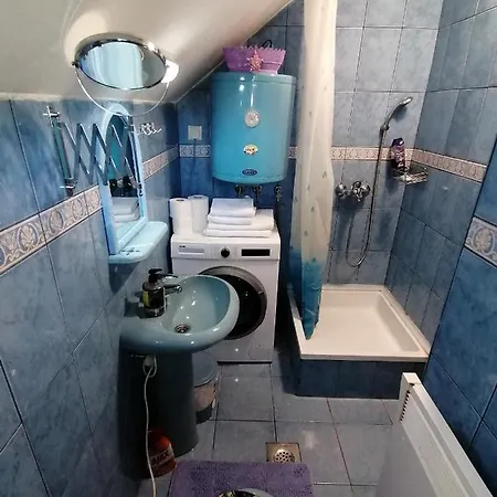 Sweet House, 2 Bedrooms, Free Parking, Near Sarajevo & Jahorina بال