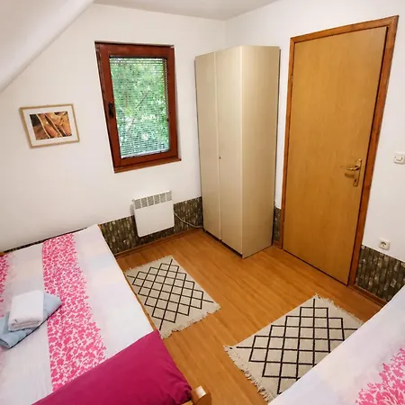 Sweet House, 2 Bedrooms, Free Parking, Near Sarajevo & Jahorina * 페일