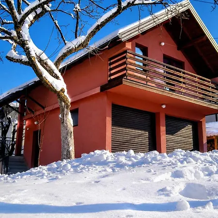 Sweet House, 2 Bedrooms, Free Parking, Near Sarajevo & Jahorina